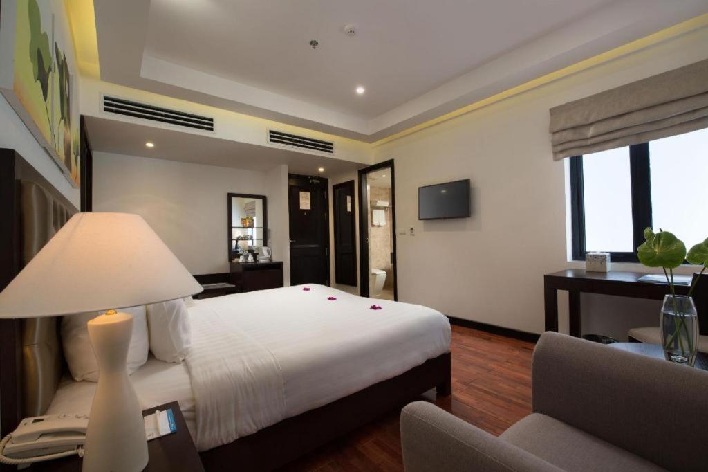 Legendsea Hotel Nha Trang Exterior foto