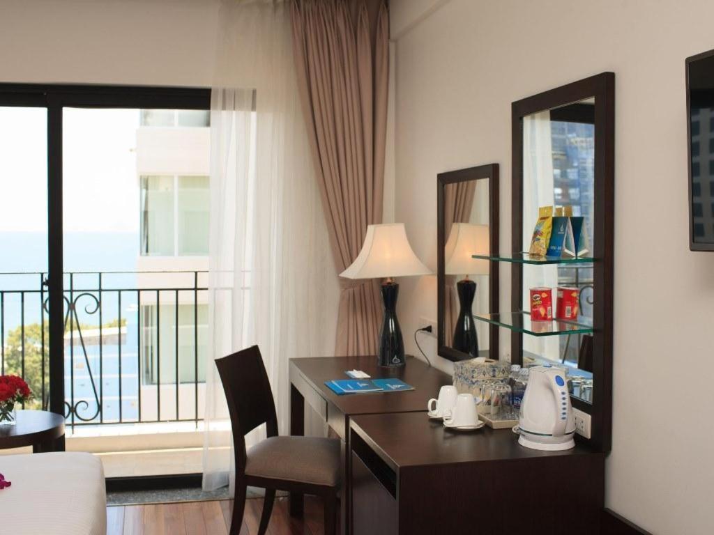 Legendsea Hotel Nha Trang Exterior foto