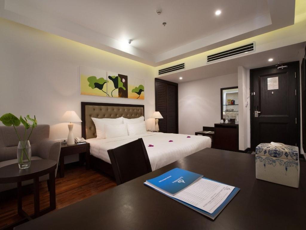 Legendsea Hotel Nha Trang Exterior foto